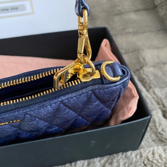 Miu miu pochette/wristlet *AUTHENTIC** - Picture 3 of 13